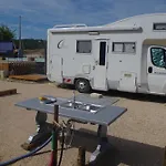 Chez Mitch En Car Et Grand Espace Exterieur Camping