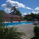 营地 Chez Mitch En Car Et Grand Espace Exterieur Caillavet
