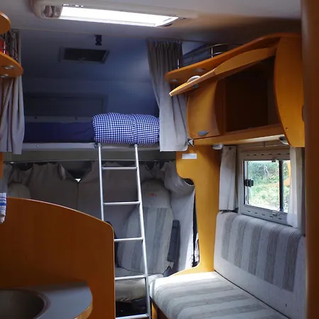 Camping Chez Mitch En Car Et Grand Espace Extérieur *