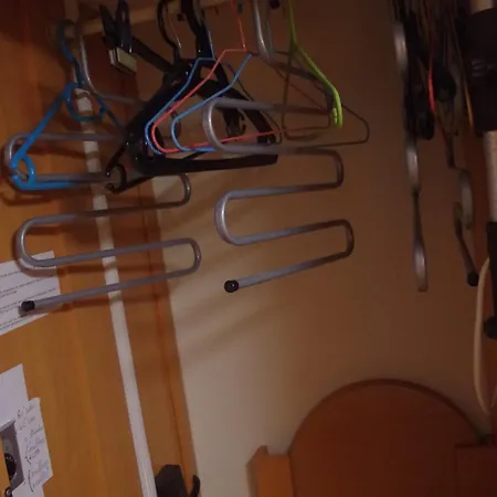 Camping Chez Mitch En Car Et Grand Espace Extérieur