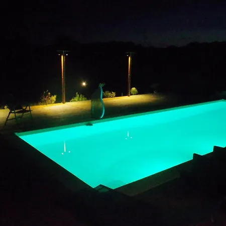 Chez Mitch En Car Et Grand Espace Exterieur Caillavet