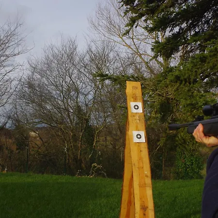 Camping Chez Mitch En Car Et Grand Espace Extérieur Caillavet