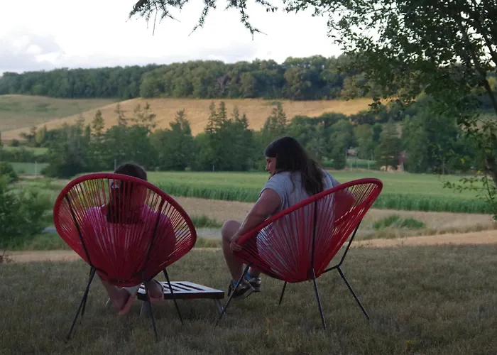 캠프장 Chez Mitch En Car Et Grand Espace Exterieur