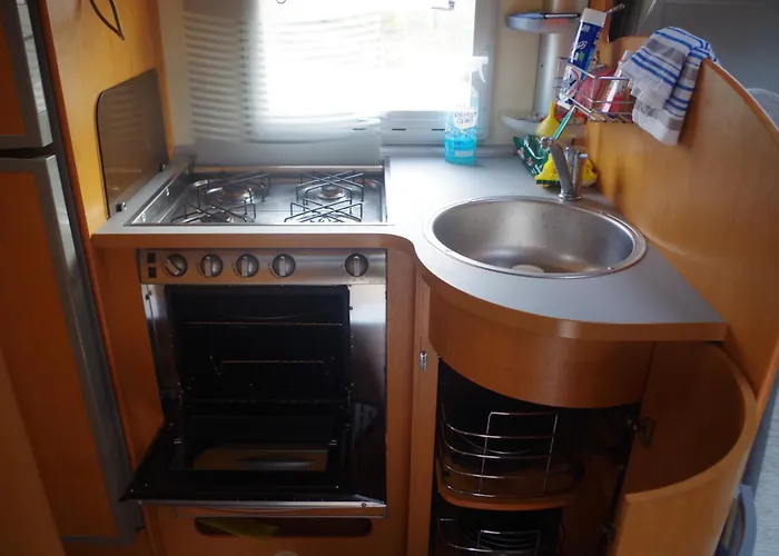 Chez Mitch En Car Et Grand Espace Exterieur Caillavet